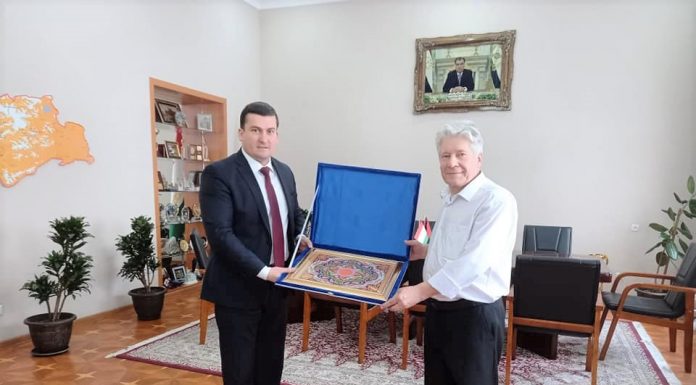 ВСТРЕЧА С ПРОФЕССОРОМ МГЭИ ИМ. А. Д. САХАРОВА БГУ МАСКЕВИЧЕМ СЕРГЕЕМ АЛЕКСАНДРОВИЧЕМ